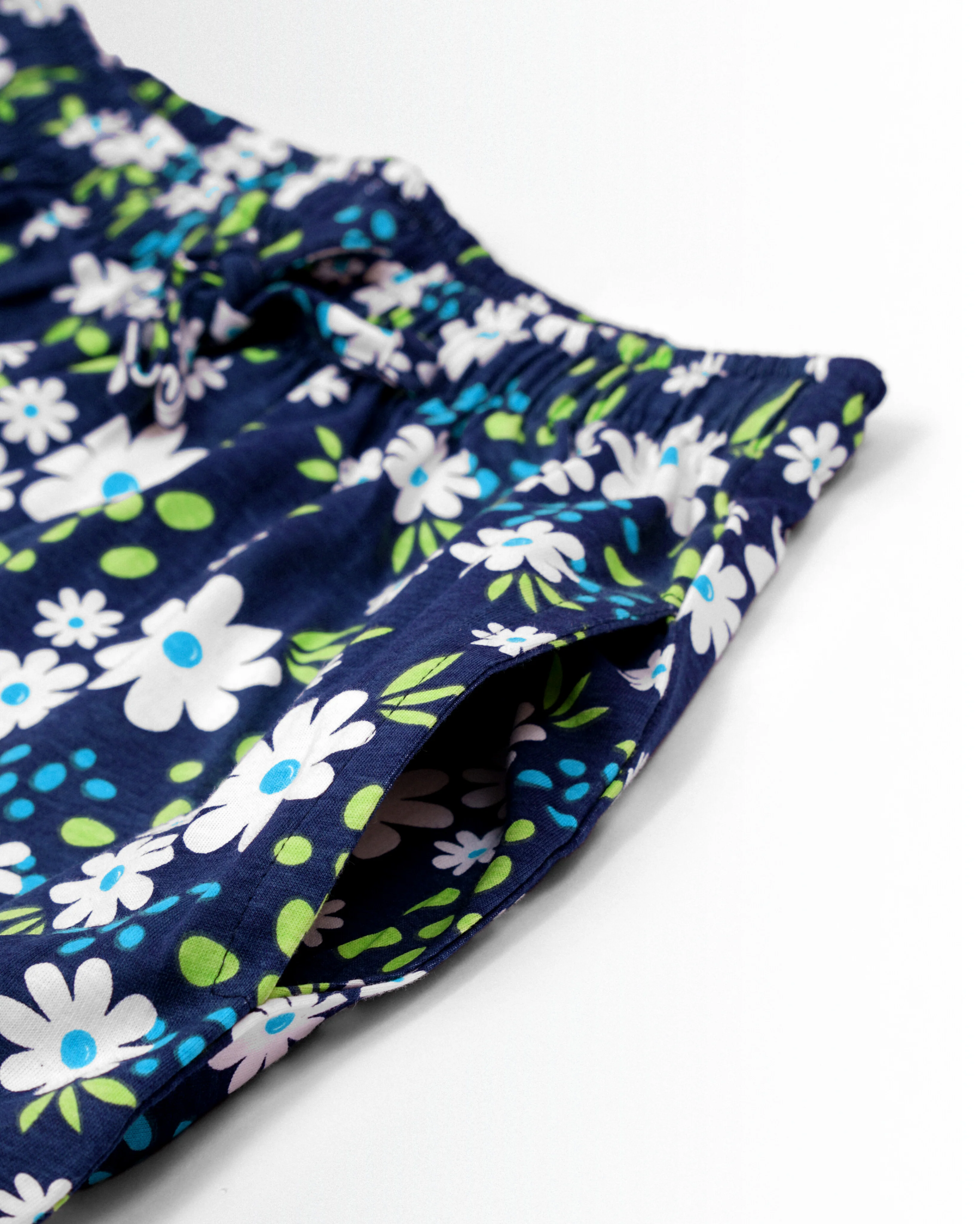 Women's Co ord set Navy White Flower - Image 5